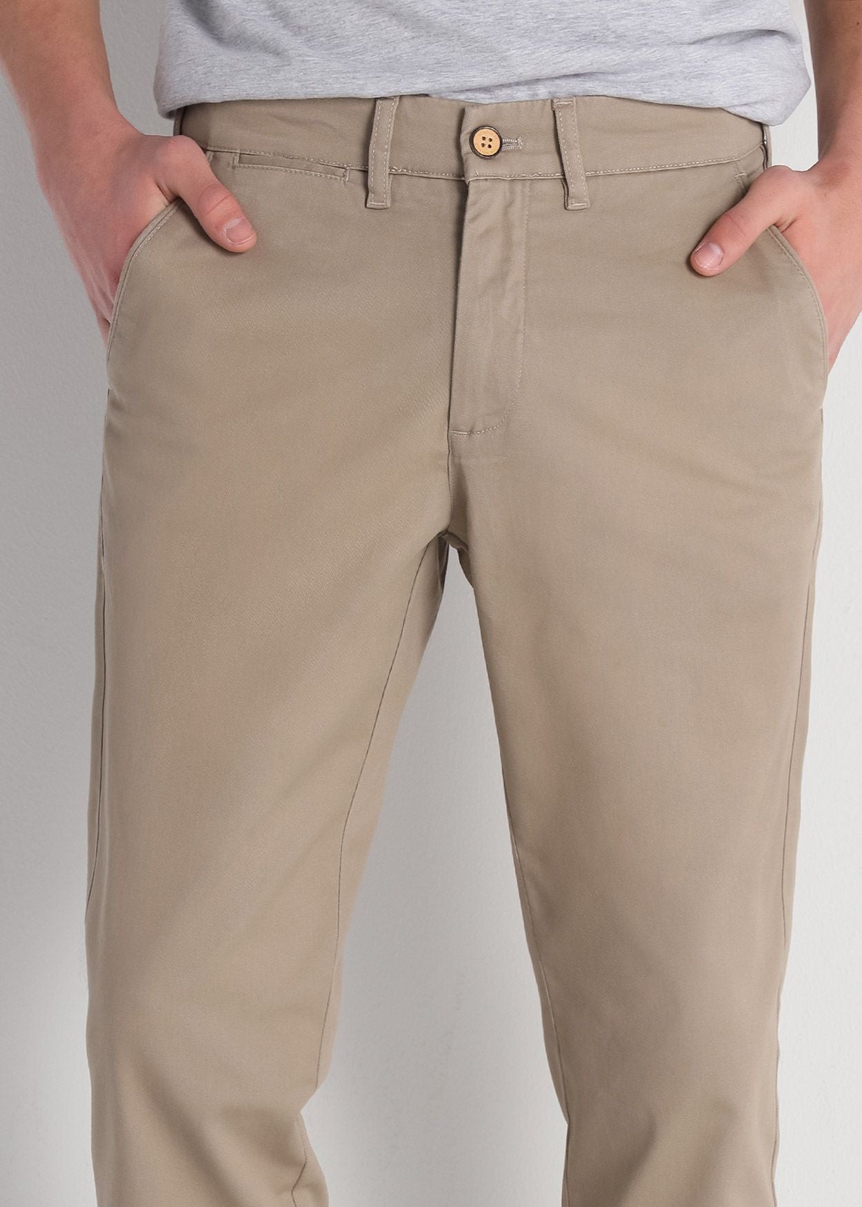 8001-Brave Pantalon Chino Caja Media Regular 185