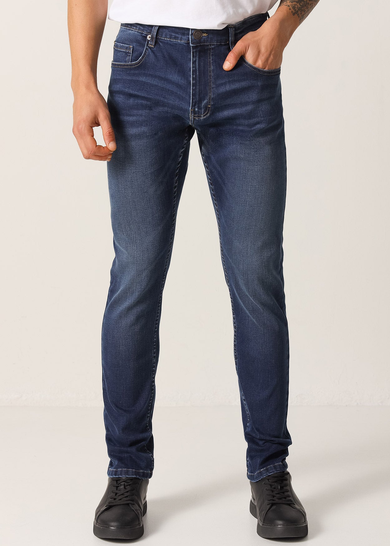 Jeans Cintura Media Slim Tiro Medio    Dark  Blue  Wash 957