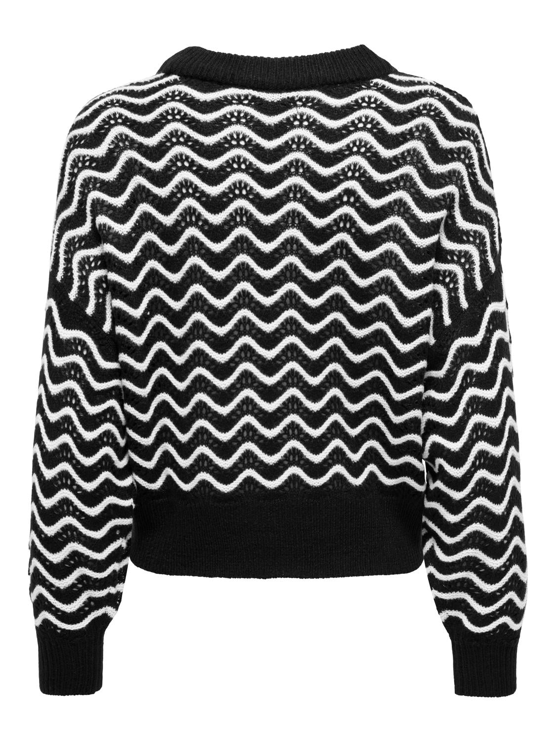 Jdyrita L/S Short Struc Pull Knt Noos 15284280 Black W CLOUD DANCER ZIG ZAG PATTERN