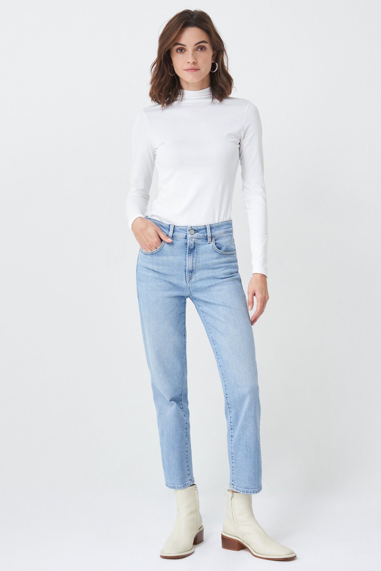 New Fit Cropped Denim Claro 8501 - dvjeans